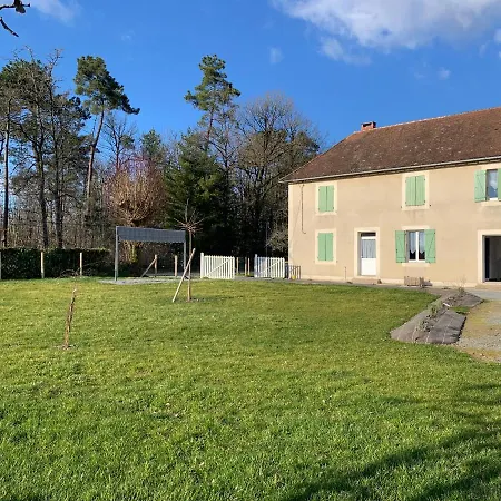à La Campagne 6-8 Personnes *
